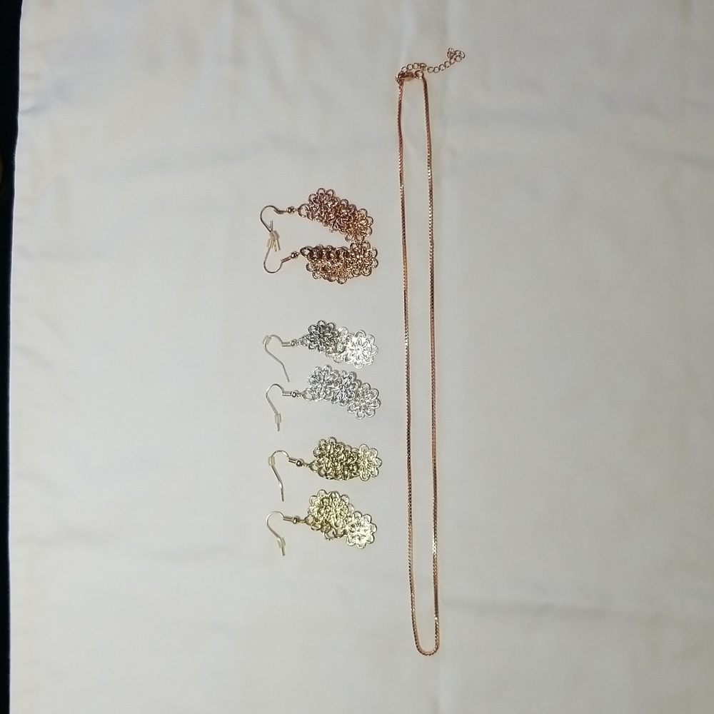 Metal flower earring lot